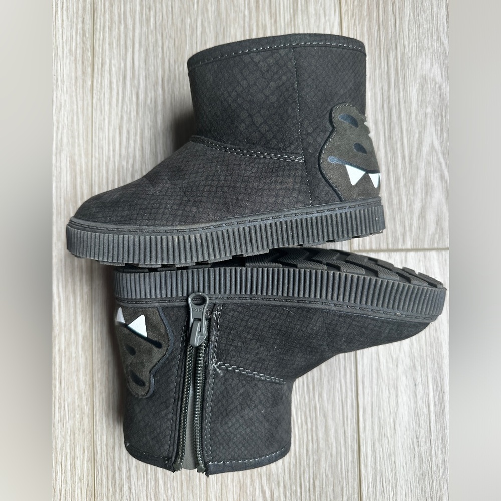 Cat & Jack Dinosaur Winter Boots